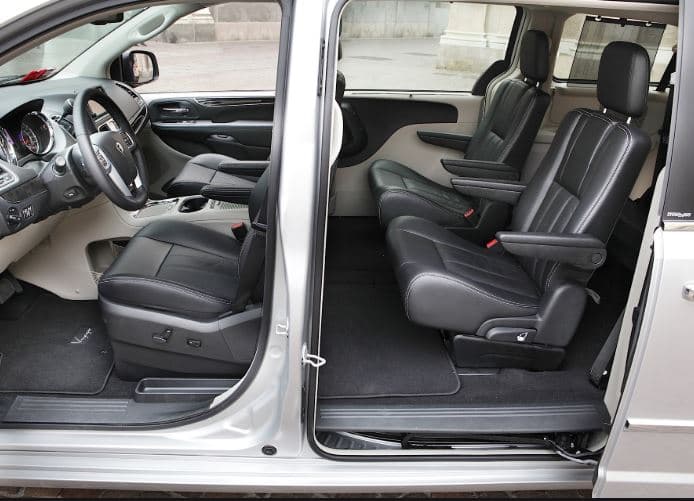 Lancia Voyager - Thumbnail 13