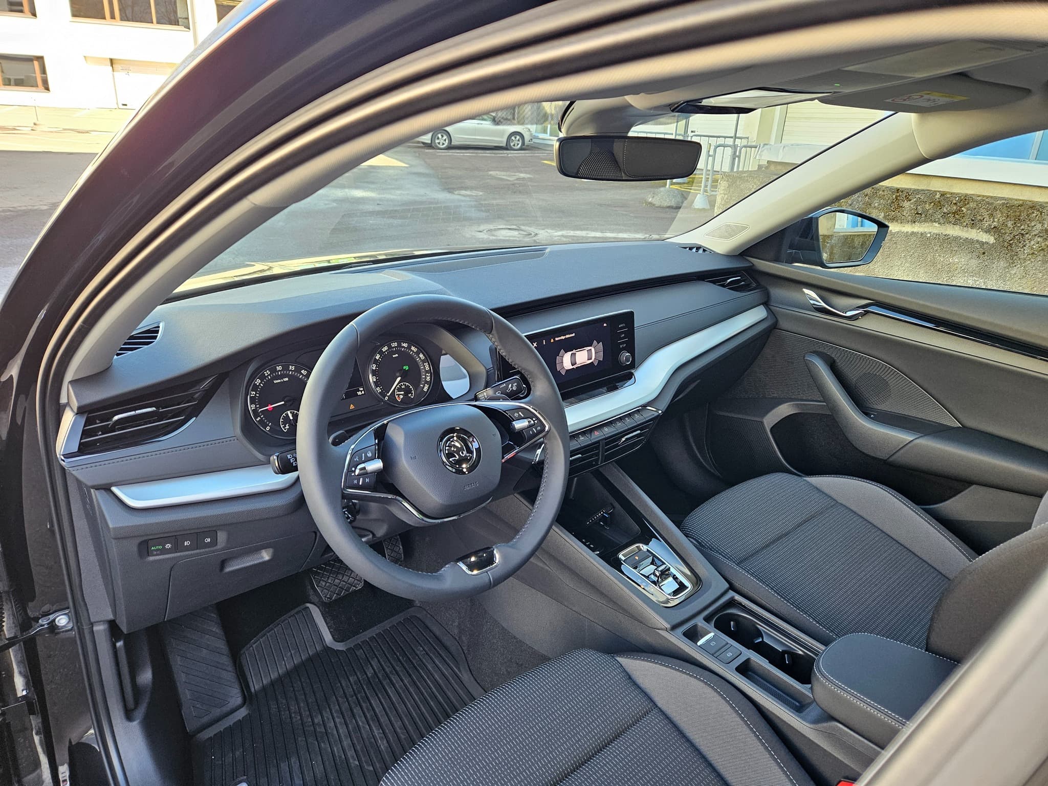 Skoda Octavia HB - Thumbnail 7