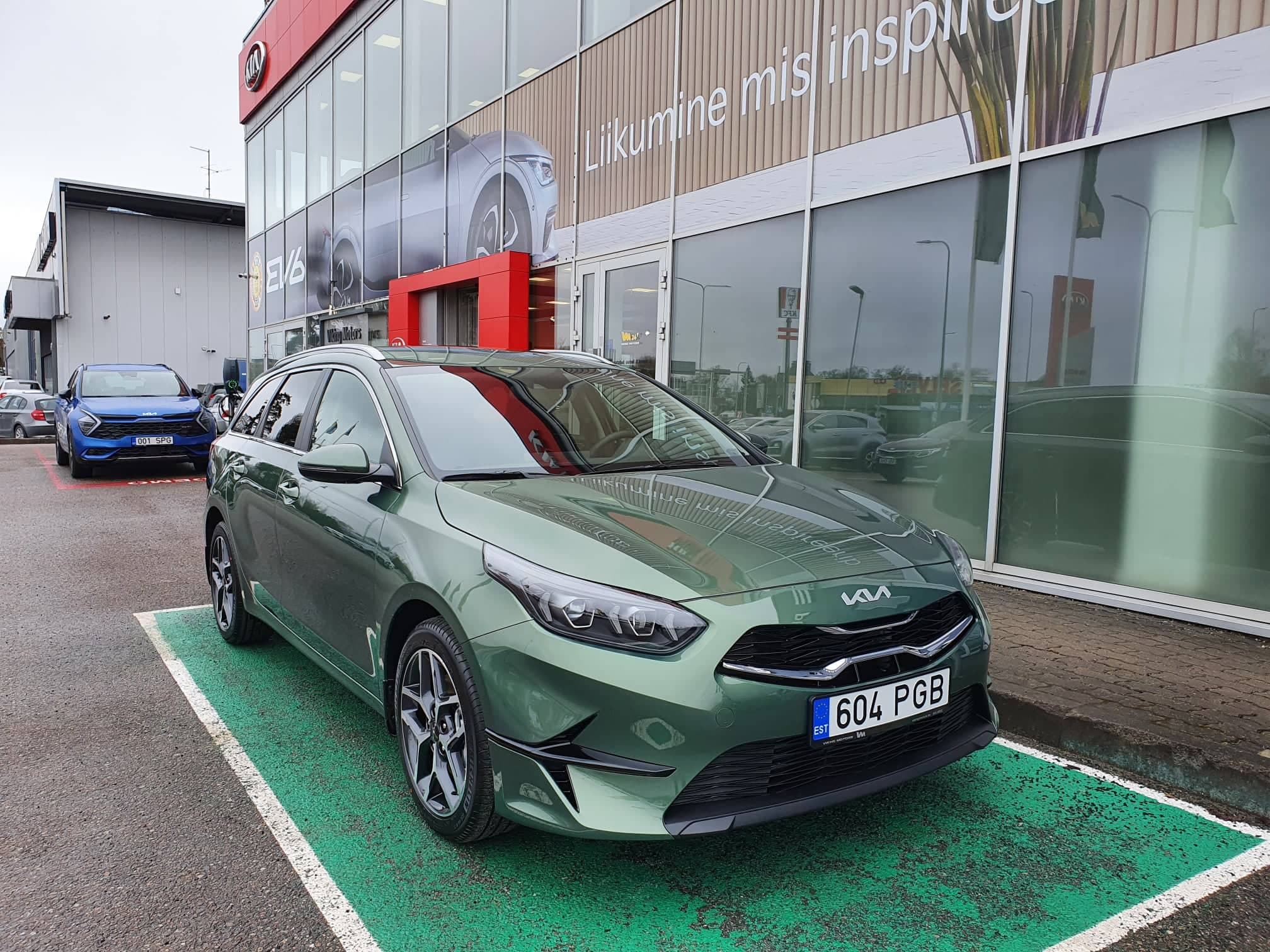 KIA Ceed STW - Thumbnail 2